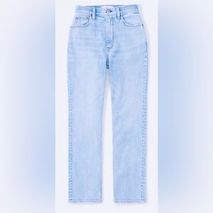Abercrombie Curve Love high rise ankle straight jean, light wash - size 26/2